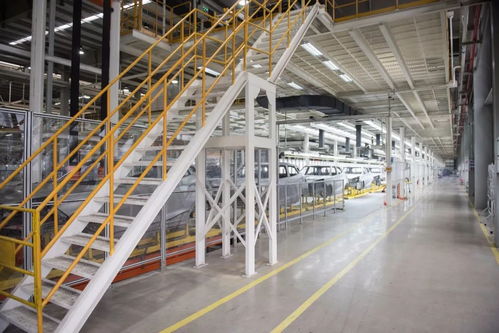 走進眾泰工廠 專業精湛汽車工藝與藝術學校共譜品牌魅力