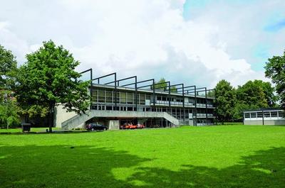 洪堡精神的堅守與“不合時宜”的藝術學校